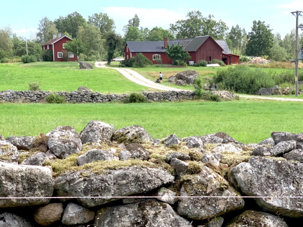 Idyllen i byn Piggaboda i Alvesta kommun innan Lyngsåsa Vindkraftspark byggdes